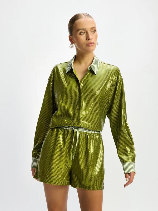 Alice_sequin_relaxed_short_green_3