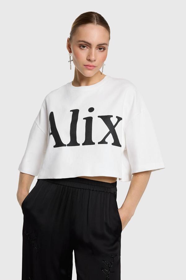 Alix_cropped_t_shirt_soft_white_2