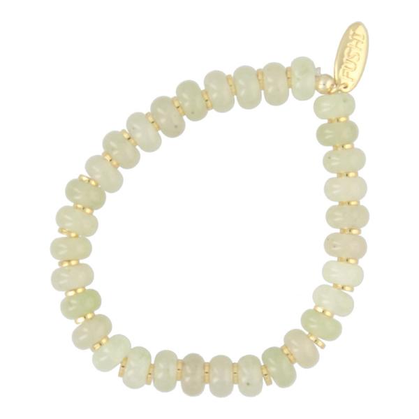 Armband_halfedelsteen_jade_mint_en_goud_schijfjes