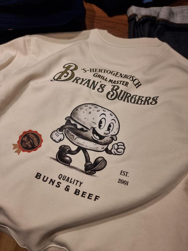Bryans_burgers_crewneck_