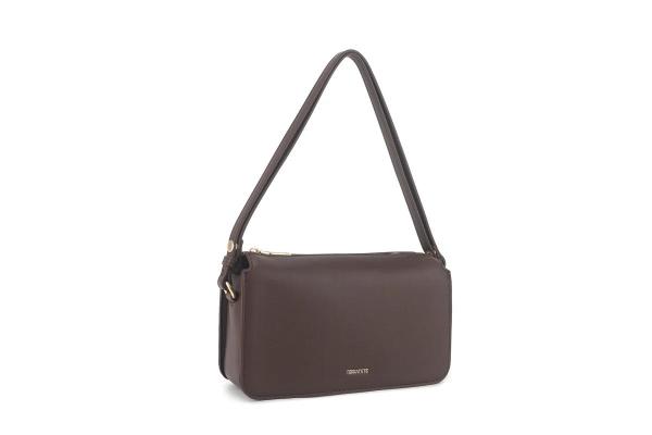 Crossbody_Mocha_Move_1