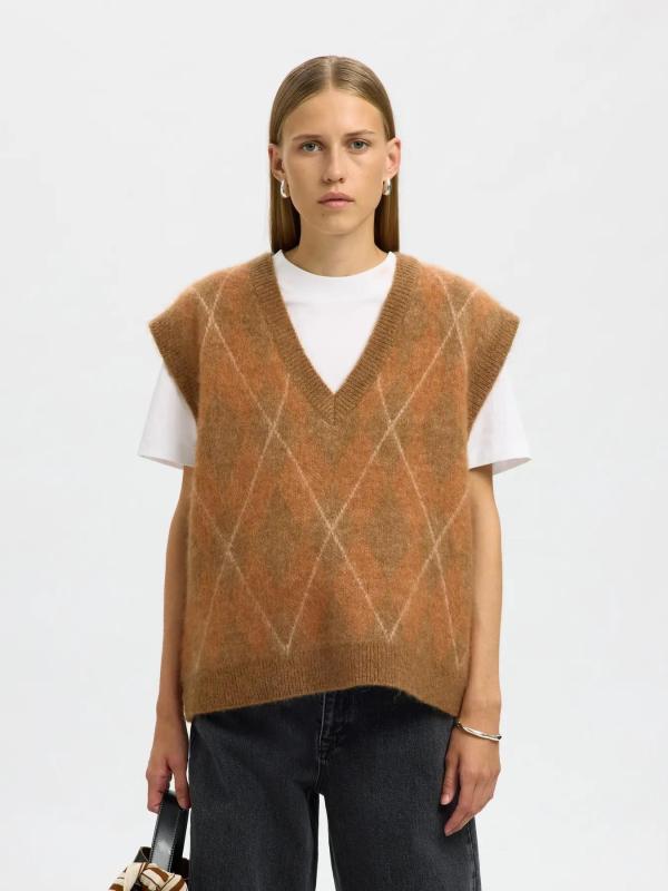Lulu_vest_golden_brown