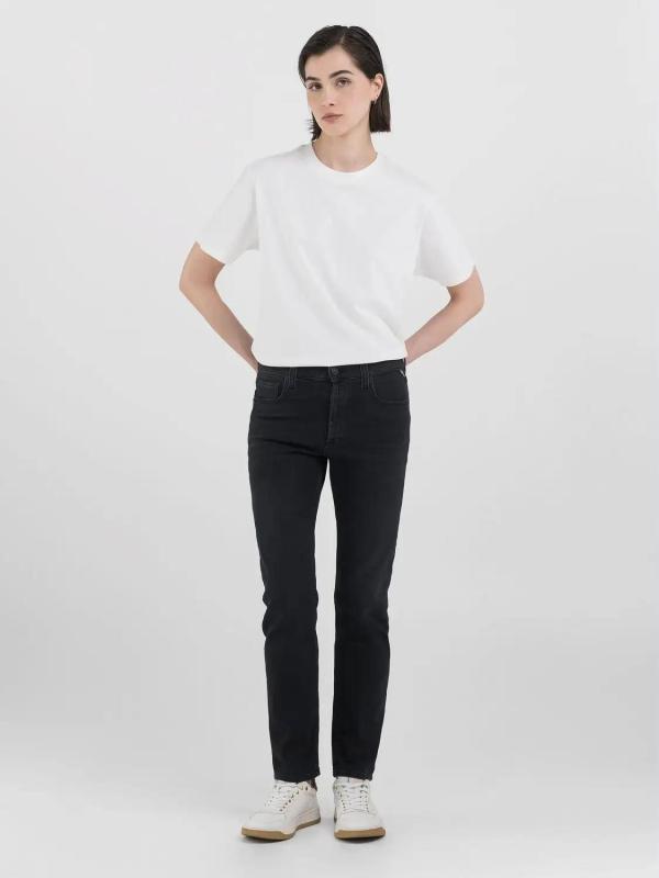 Maijke_Straight_High_Rise_Jeans_Black