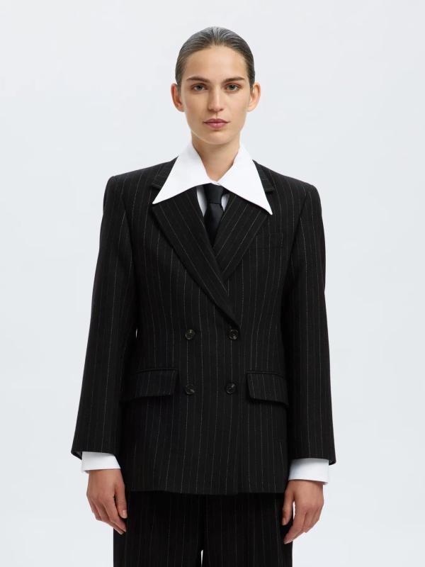 Malia_manteco_blazer_black