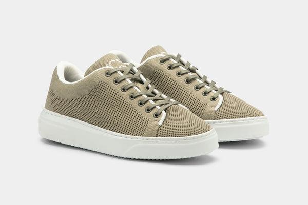 Mid_Top_Pale_Grey_Sneaker