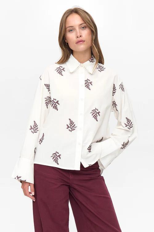 NUBAILY_SHIRT___Winetasting