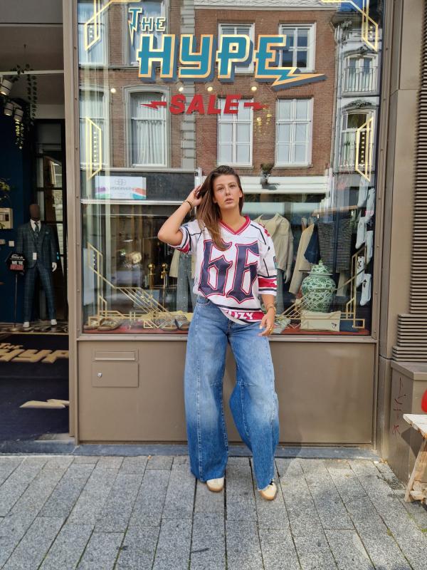 Noguzy_Jersey_wit_rood_2