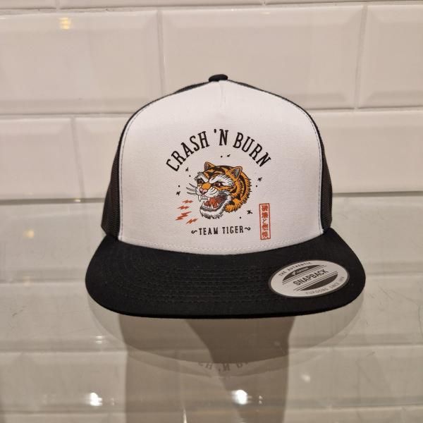 Team_tiger_Trucker_cap_zwart_wit