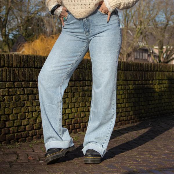 W3767__glitter_jeans_1