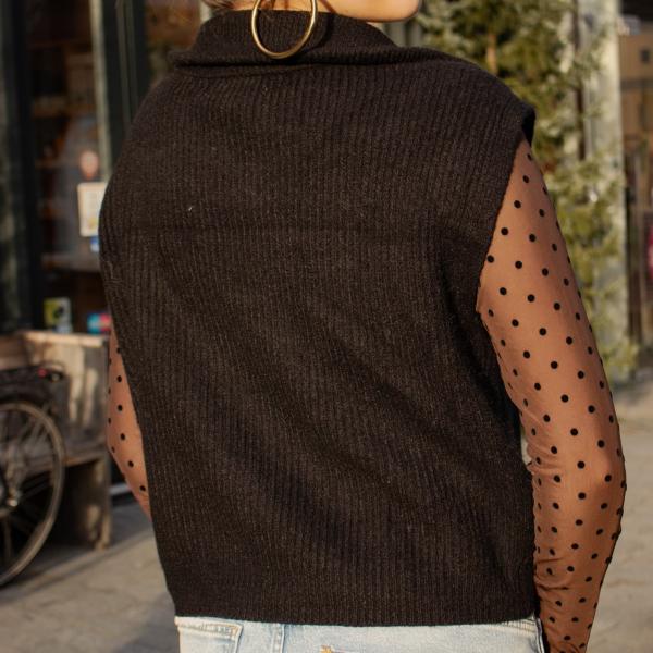 1229_spencer_met_zip_zwart_1