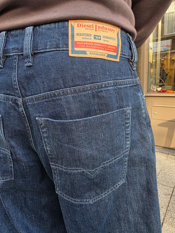 1997_D_ENIM_M_A18033_0DBDX_1