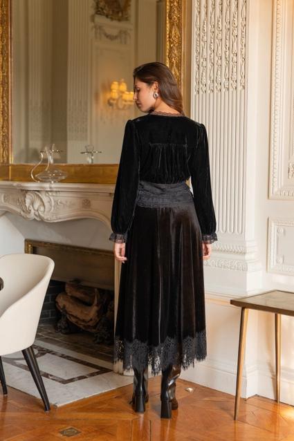 Aliz_e_blouse_fluweel_met_kanten