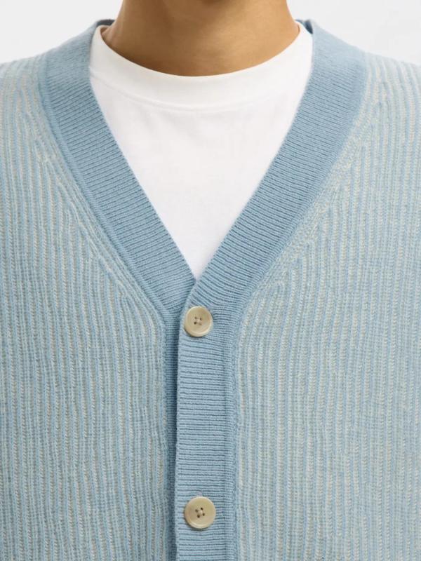 Arc_knitted_cardigan_blue_fog__2