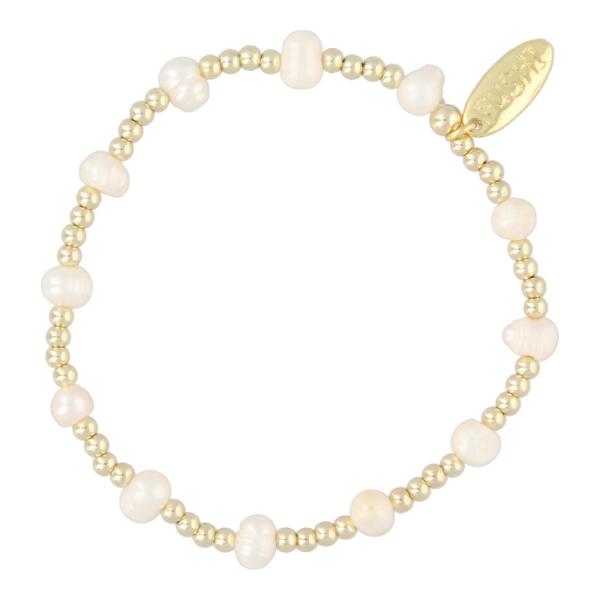 Armband_zoetwaterparel_en_3mm_goud