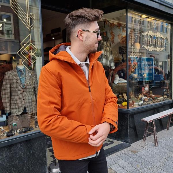 Atlas_jacket_orange_2