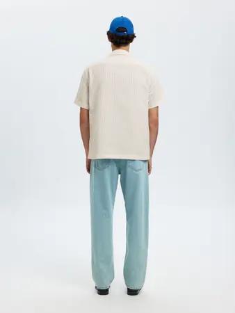 Avery_struc_shirt_wit_2