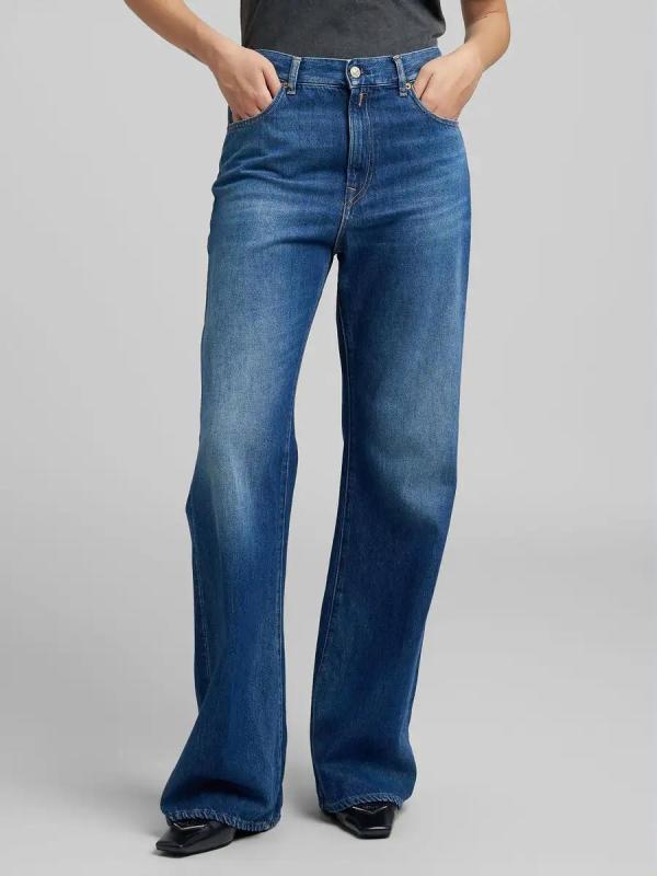 Becka_Flaired_Bootcut_jeans_1