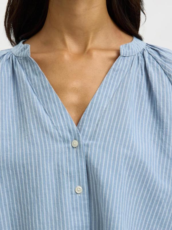 Cleo_alberta_streep_blouse__1