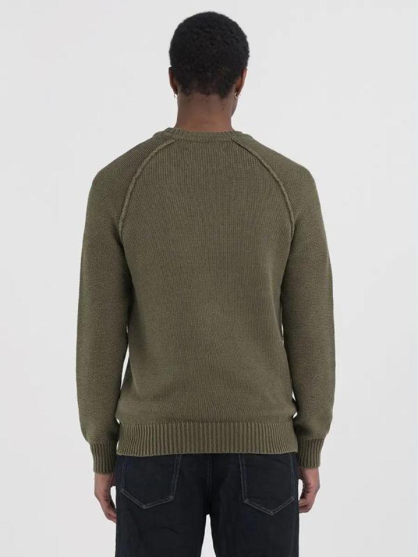 Crew_neck_sweater_with_tiger_3