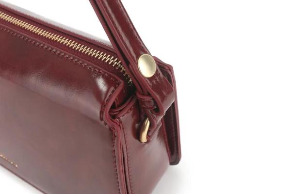 Crossbody_Deep_Burgundy_3