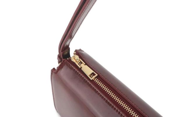 Crossbody_Deep_Burgundy_4