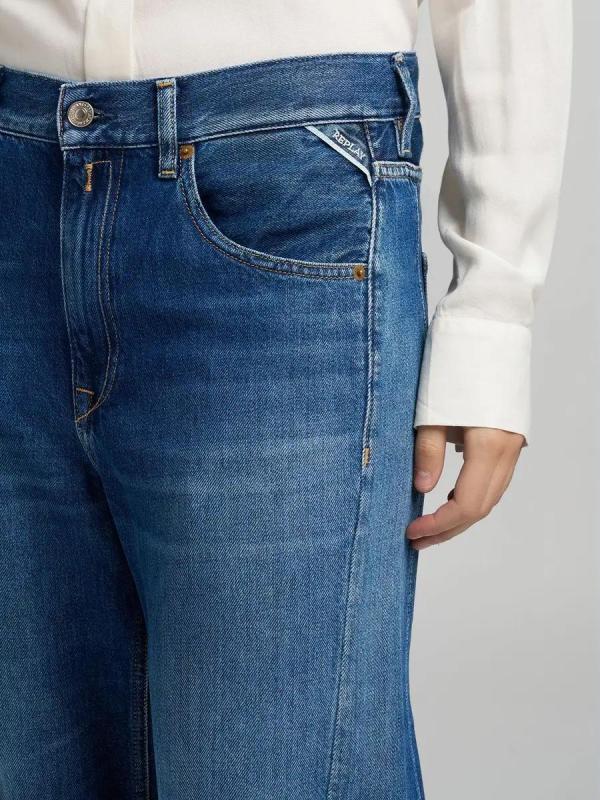 Ettra_Flaired_Bootcut_jeans__5