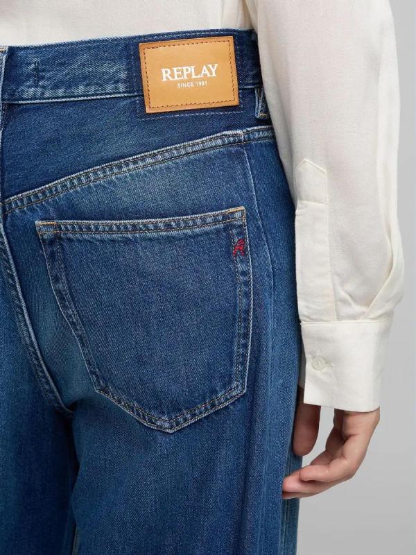 Ettra_Flaired_Bootcut_jeans__6