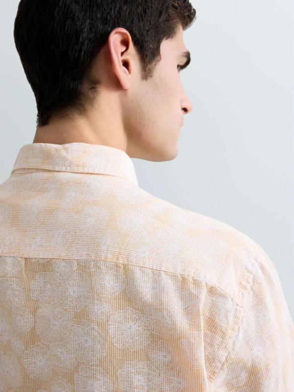 Floral_print_linen_and_cotton_shirt_oranje_2