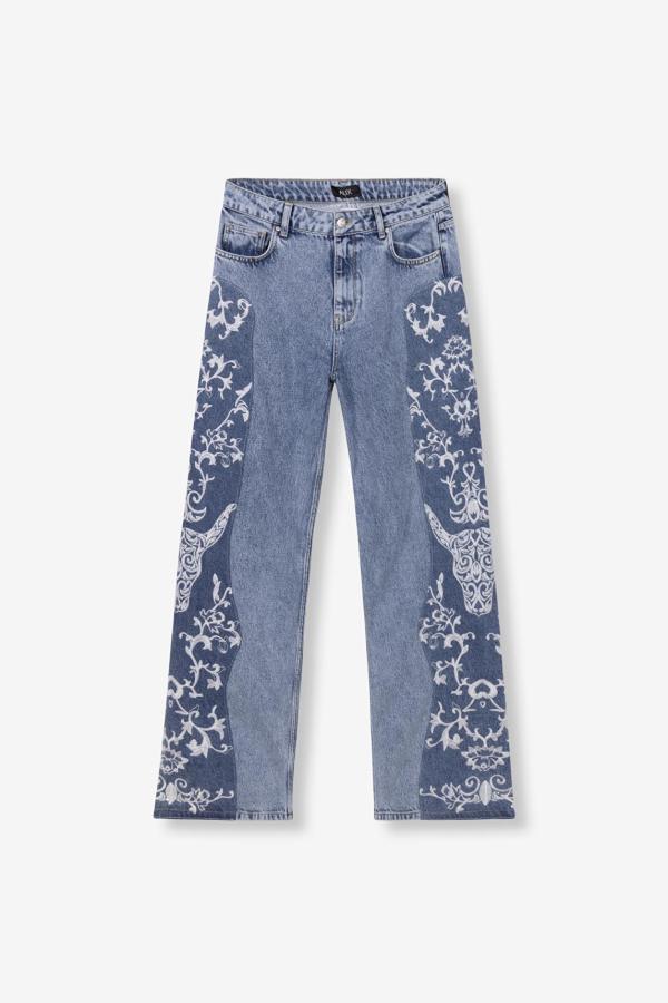 Flower_bull_denim_pants_2