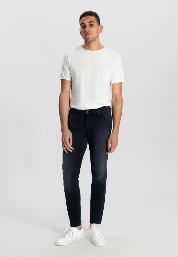 Gent_D_loose_tapered_jeans_polar_grey__9