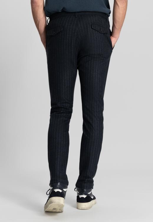 Jordan_pinstripe_jogger_blue_nights_1