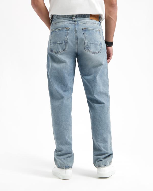 Larry_loose_vintage_blue_jeans_1