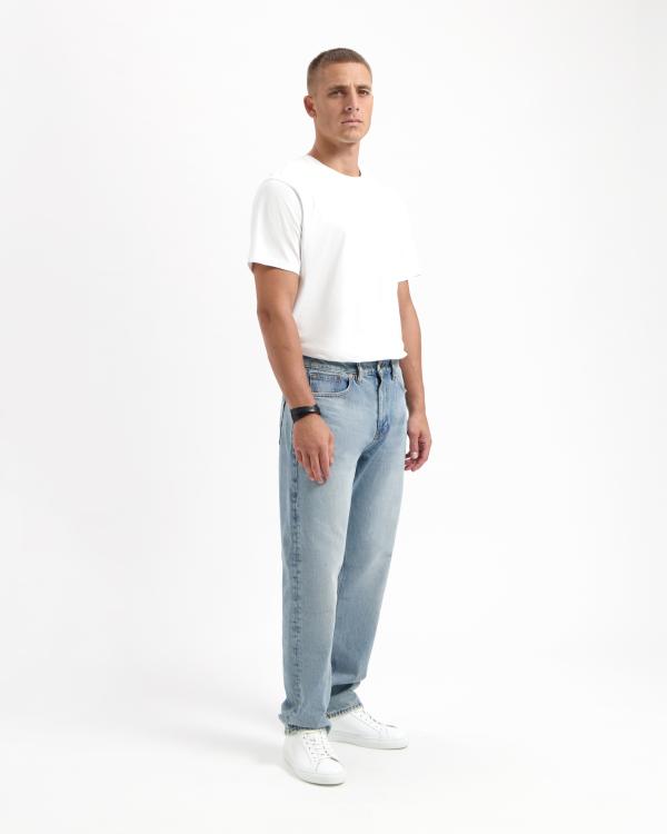 Larry_loose_vintage_blue_jeans_4