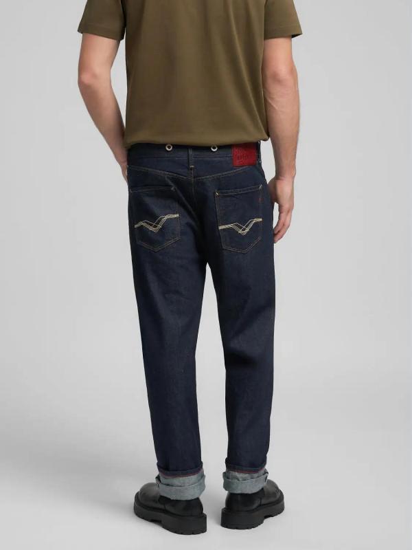 Luiys_tapered_fit_jeans_1