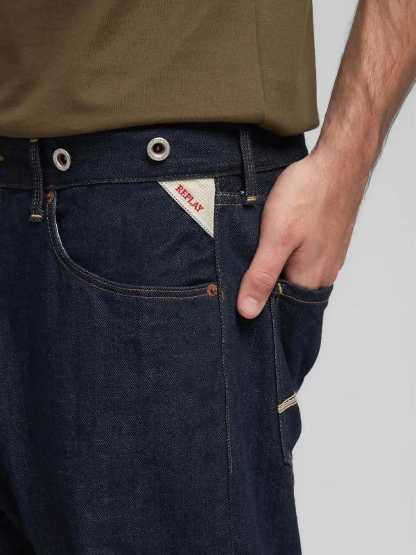 Luiys_tapered_fit_jeans_4