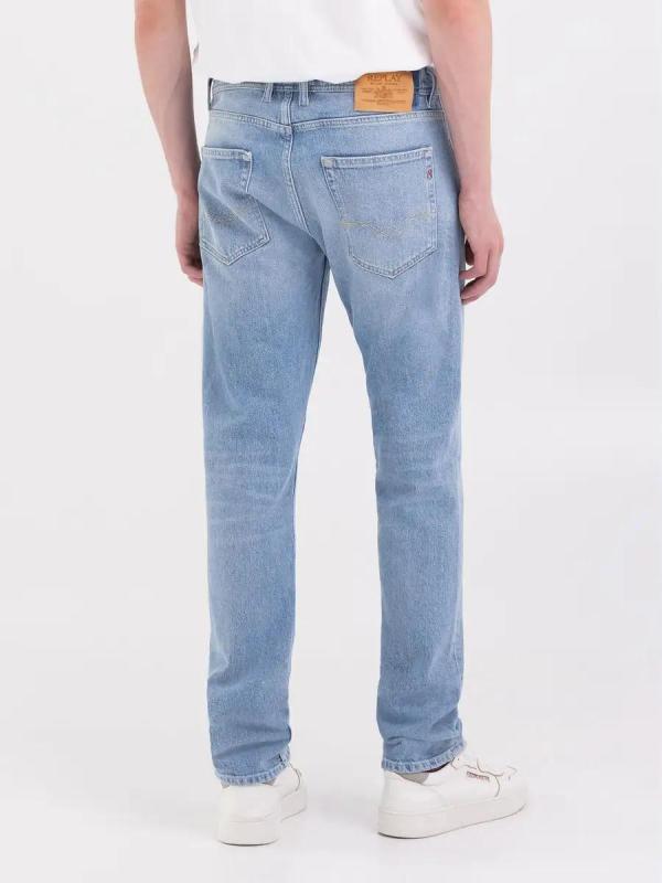 Ma972_Red_cast_comfort_denim_straight_fit_grover_3