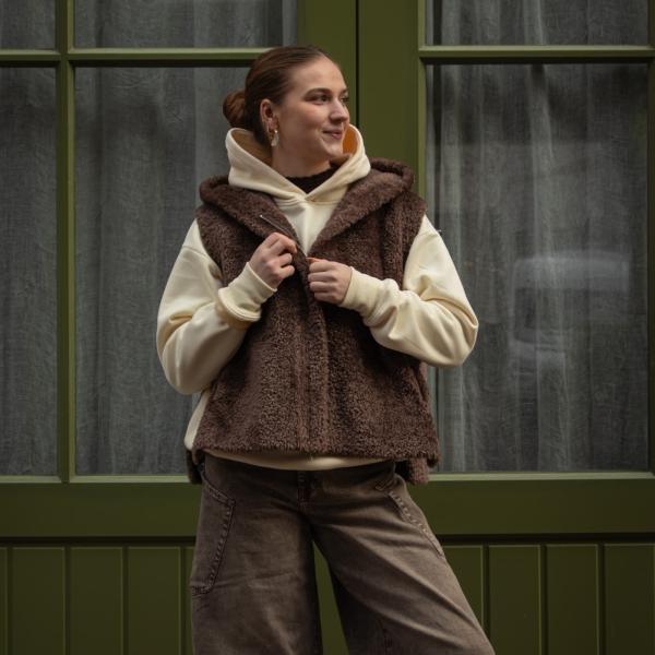 Maerden_fake_fut_vest___honey_3