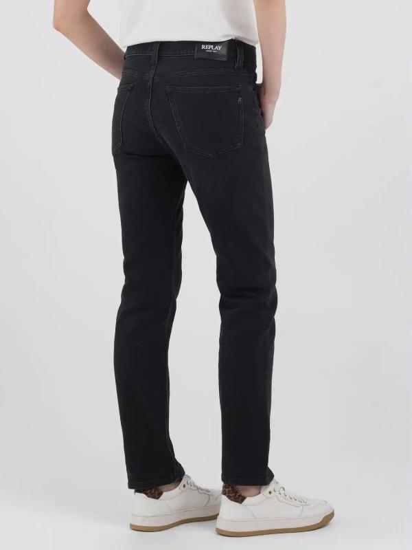 Maijke_Straight_High_Rise_Jeans_Black_3