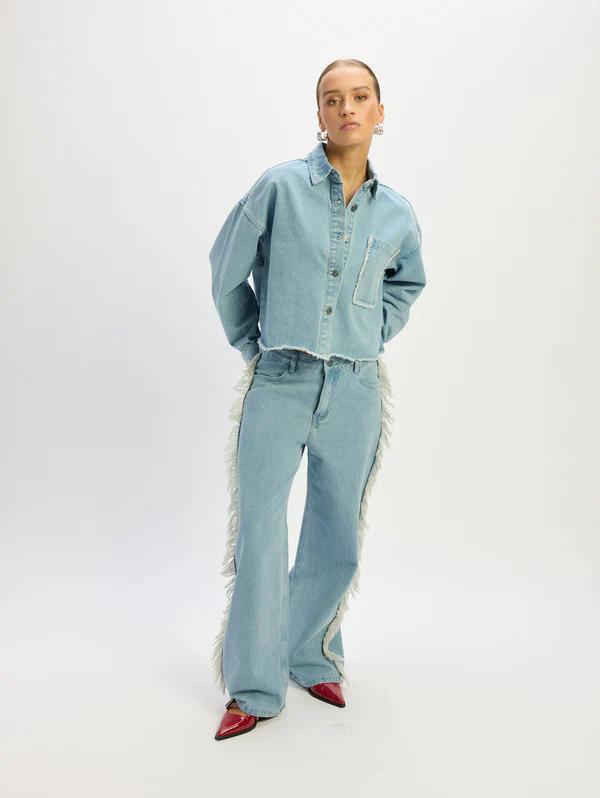 Mary_oversized_cropped_denim_blouse_3
