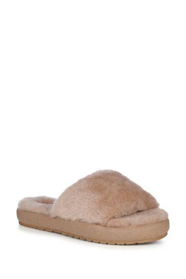 Mckay_slippers_Camel_4