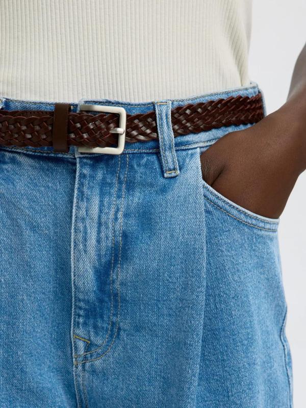 Merle_Wide_short__2