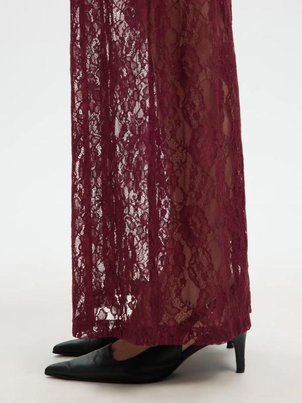 Mista_Lace_Rok_Midi_Fig