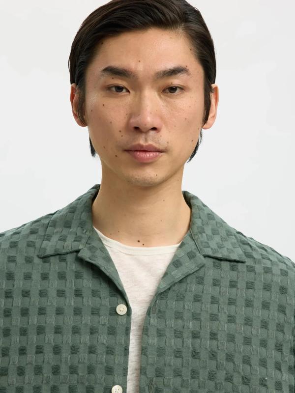 Monty_texture_ss_shirt_balsam_1