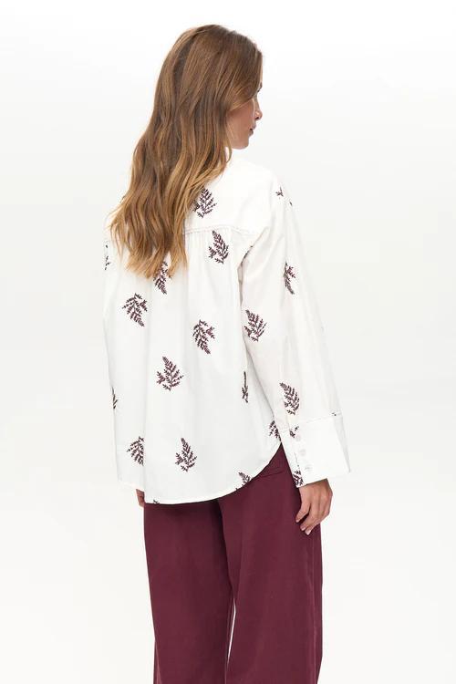NUBAILY_SHIRT___Winetasting_1