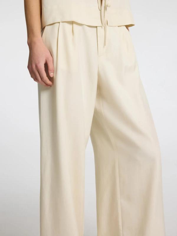 Natuk_bandplooi_wijde_pantalonoff_white_3