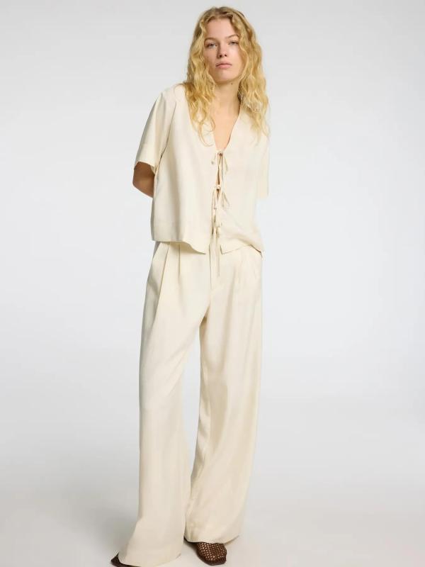 Natuk_bandplooi_wijde_pantalonoff_white_4