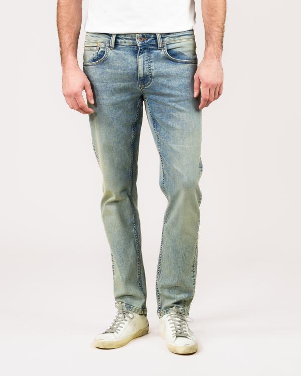 Nick_straight_golf_stream__3