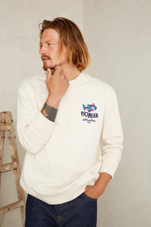Non_dyed_crewneck_white_2