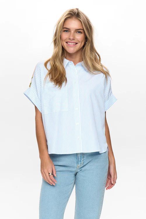 Nuashley_shirt_airy_blue_6
