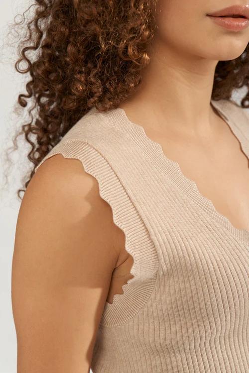 Nudeidra_vest_beige_3